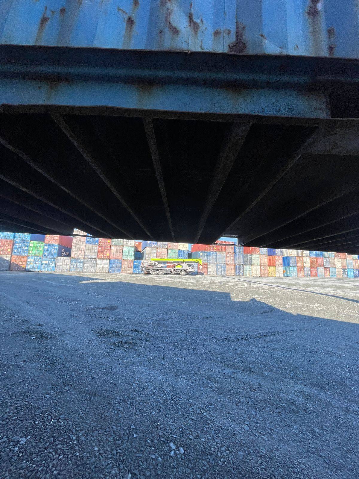 Морской контейнер AXIU8480875